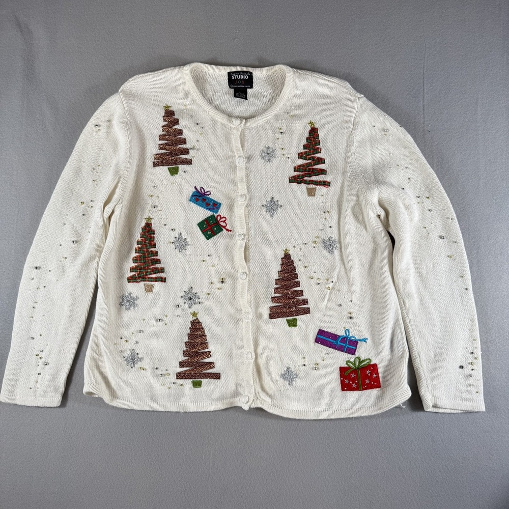 Studio Joy Christmas Tree & Gifts Ugly Sweater Cardigan Women's‎ L Cream